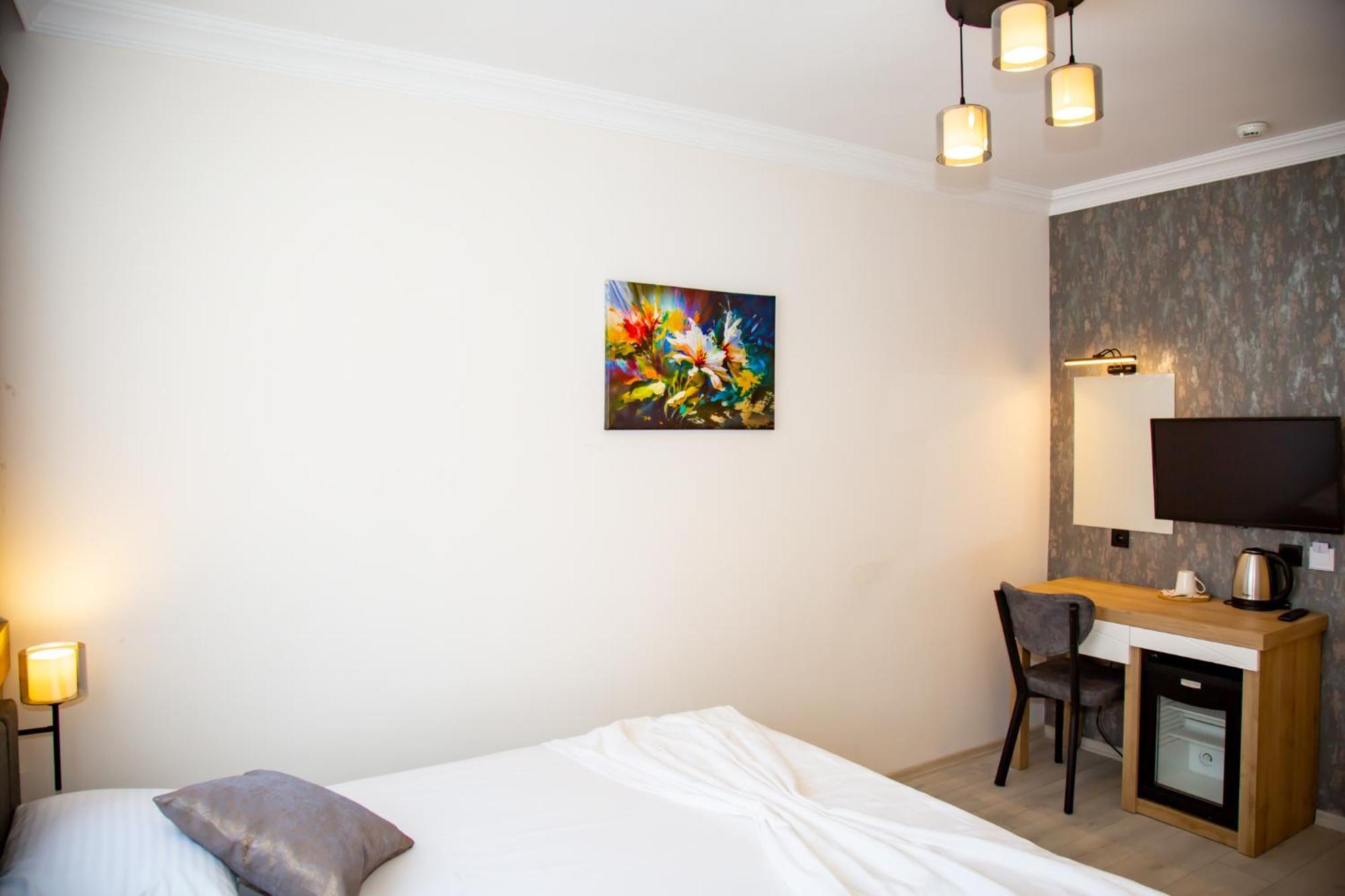 Bloomtalya Hotel Antalia Esterno foto