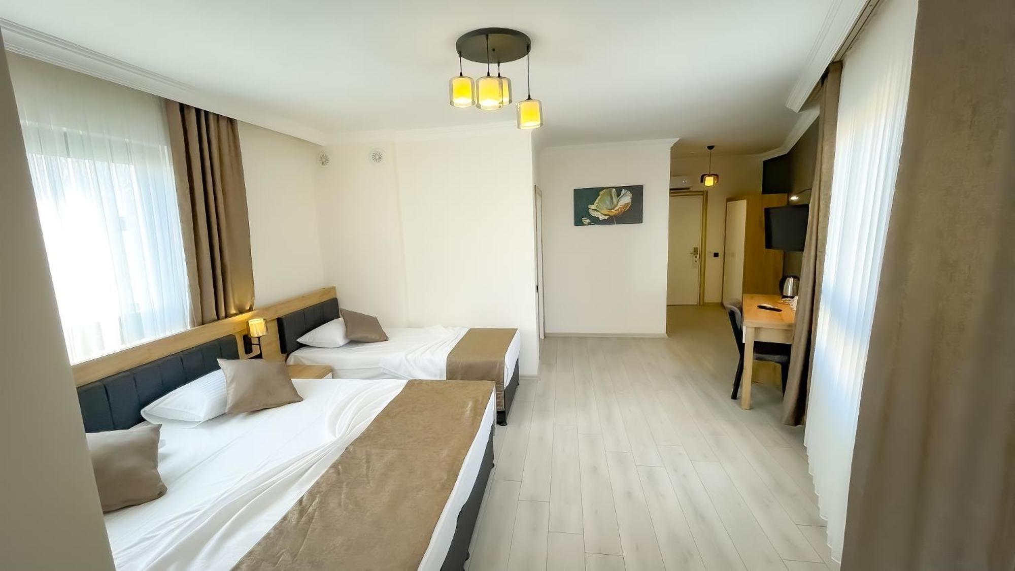 Bloomtalya Hotel Antalia Esterno foto